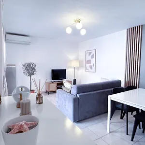 St Roch 2 - 300 M De La Gare, Clim, Terrasse, Garage Antibes